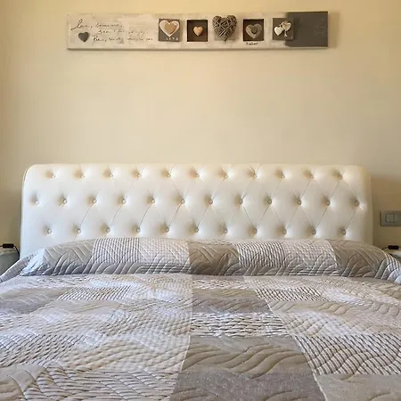 Bed & Breakfast La Cortevecchia Lobbi